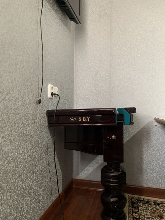 бильярдный уголок продается!