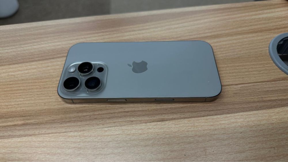 Ihpohe 16 pro 256 gb