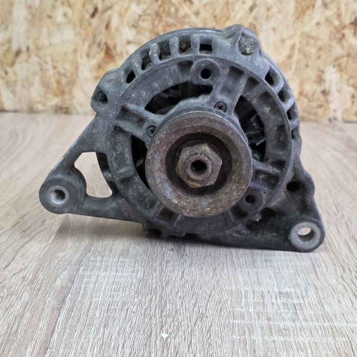 Генератор Audi A4, A6, Passat B5 1.8л ADR