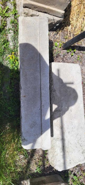 Стъпала от дялан камък