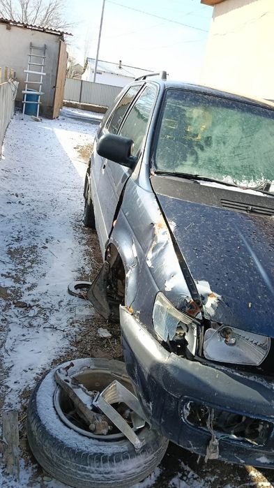 Митсубиси спейсвагон