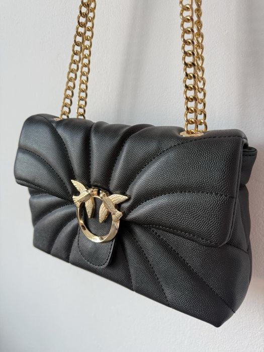 Дамски чанти Pinko, Jacquemus, Coach