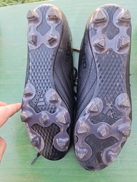 Бутонки (калеври) Adidas