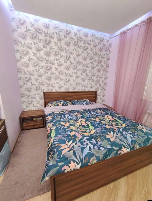 Спальний гарнитур