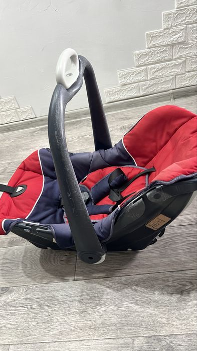 Продаю автолюльку