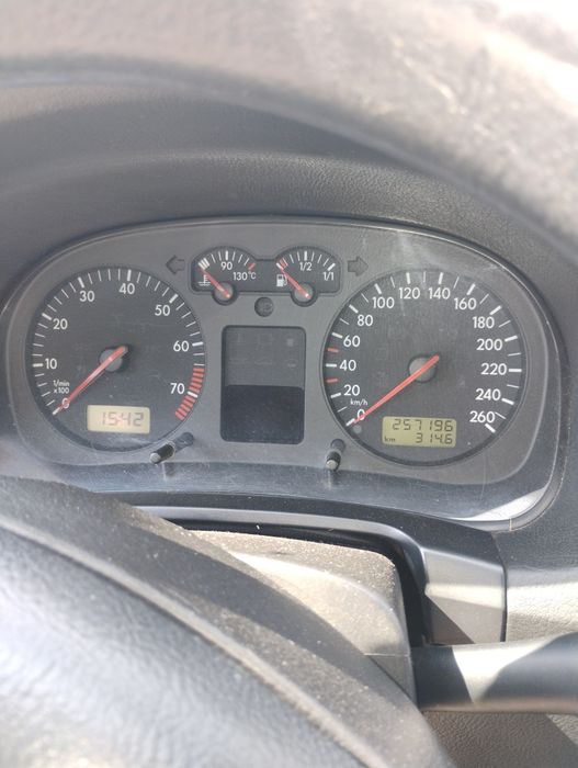 Volkswagen golf 2000