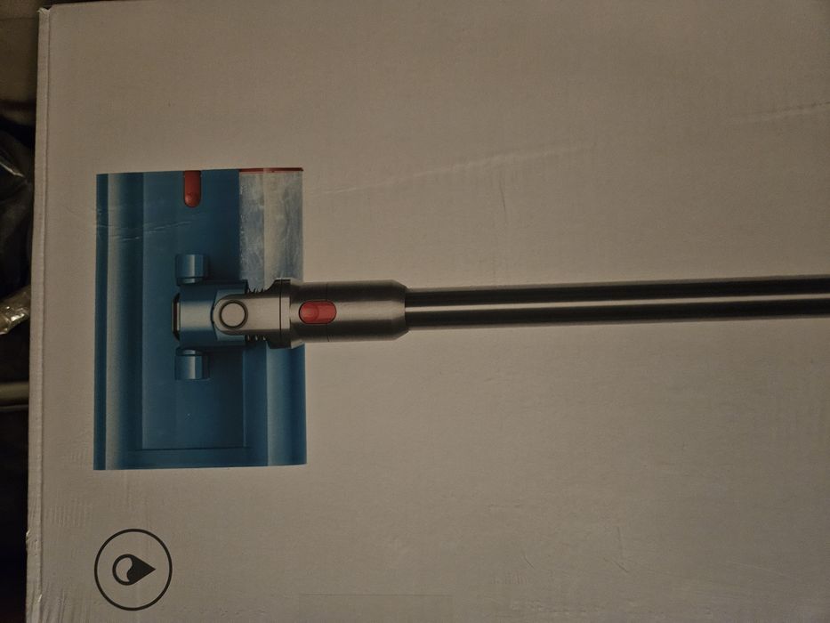 Dyson V15 detect submarine
