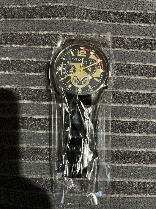 Продавам мъжки часовници