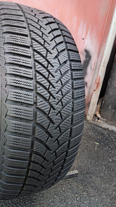 1брой зимна гума 225/55/17 Semperit