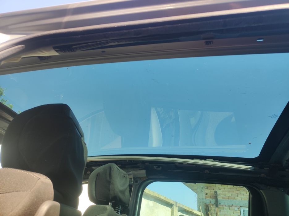 Панорамно стъкло за Пежо-5008