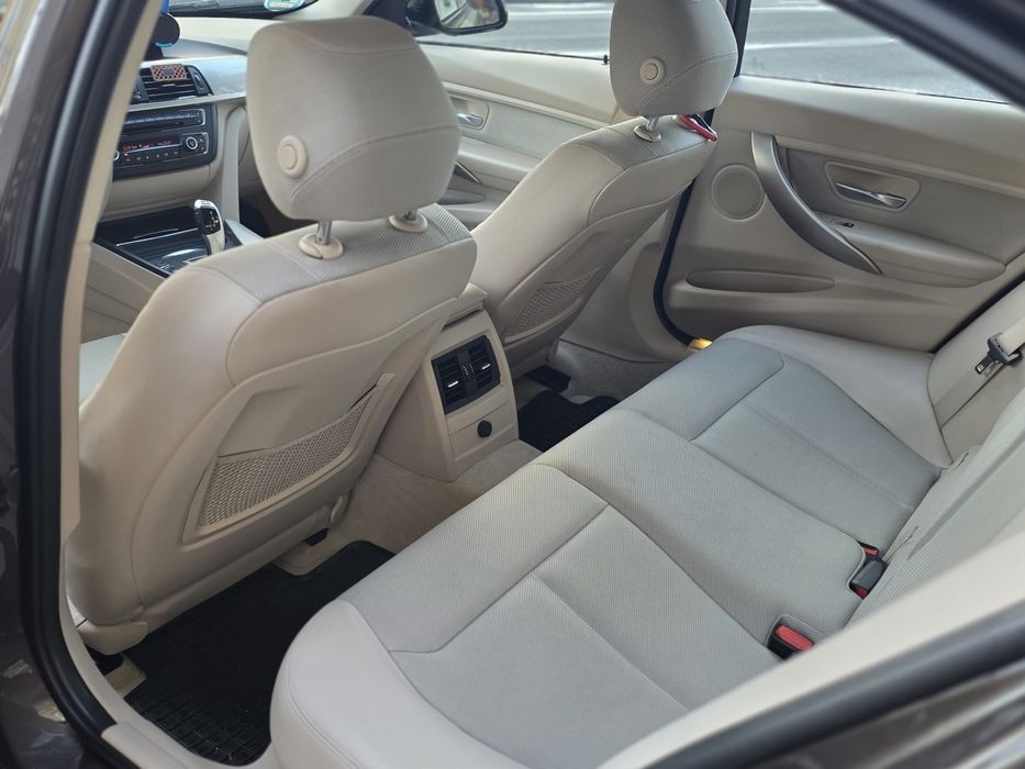 Bmw 320D F30 Modern Line 2013