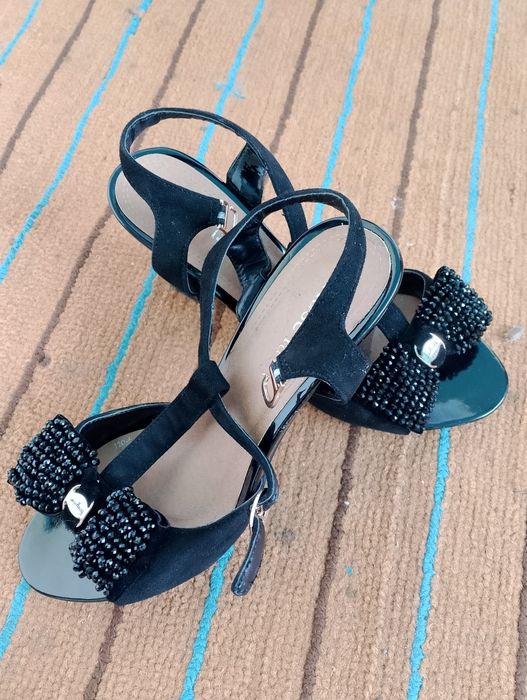 Жаздық қыздарға арналған босоножка сатамын