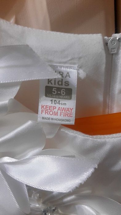 Платье для девочки 5-6 лет белое