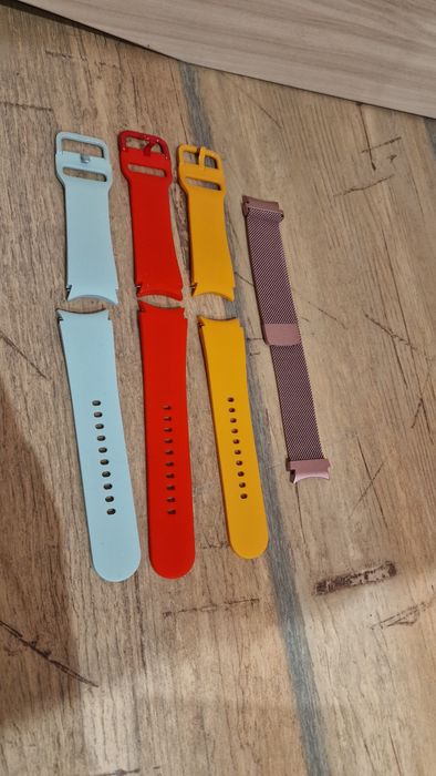 Samsung galaxy watch 4 + каишки