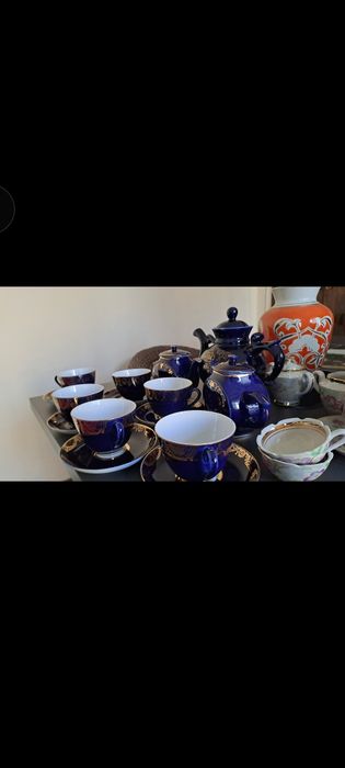 Чайный сервис продаётся