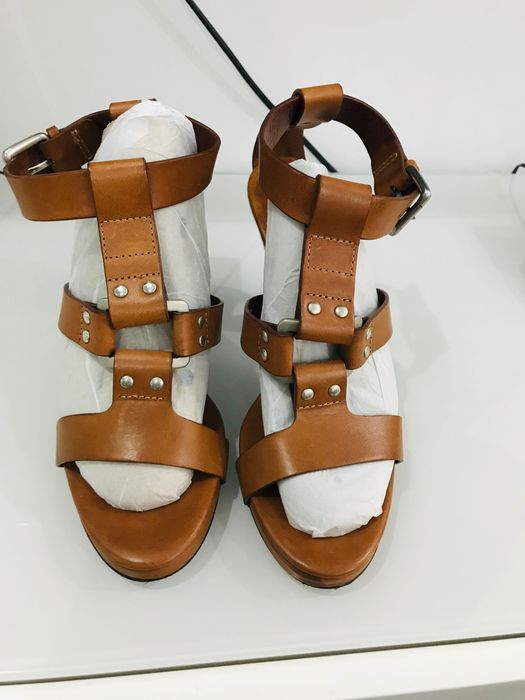 Sandale Escada nr 36 1/2 NOI