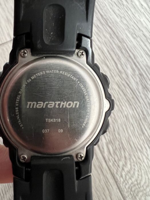 Часы Marathon