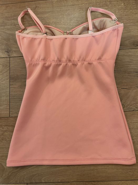 Бюстиета с твърда чашка XS в 3 цвята