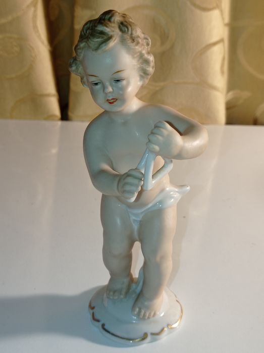 Красива керамична фигурка Германия