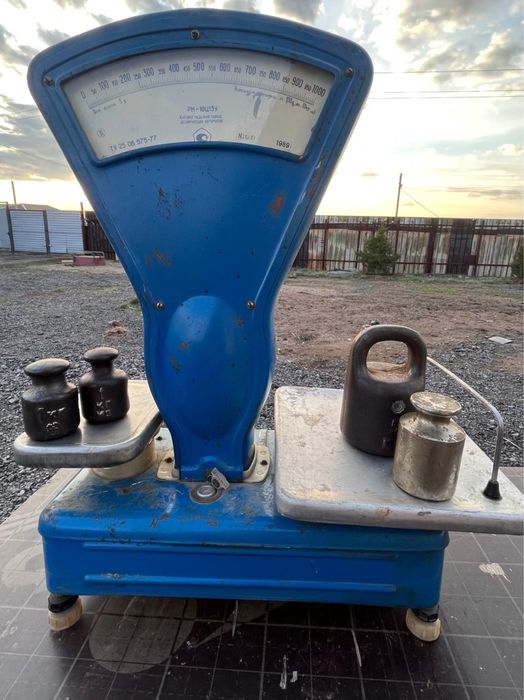 Весы СССР, есть гири