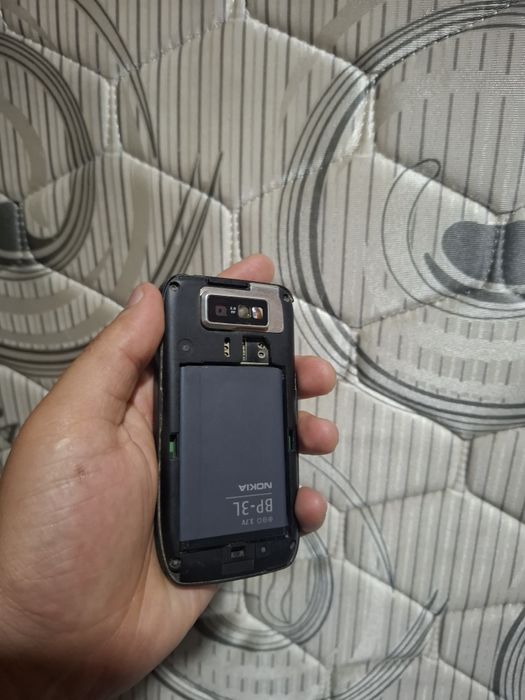 Nokia E 63 sotiladi