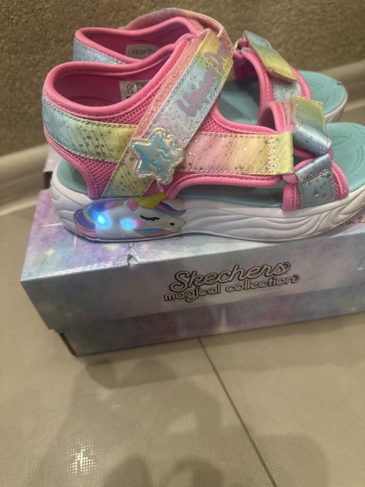 Skechers сандали