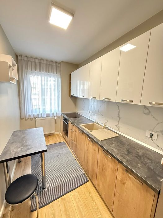 Apartament de inchiriat cu doua camere , Prima Onestilor