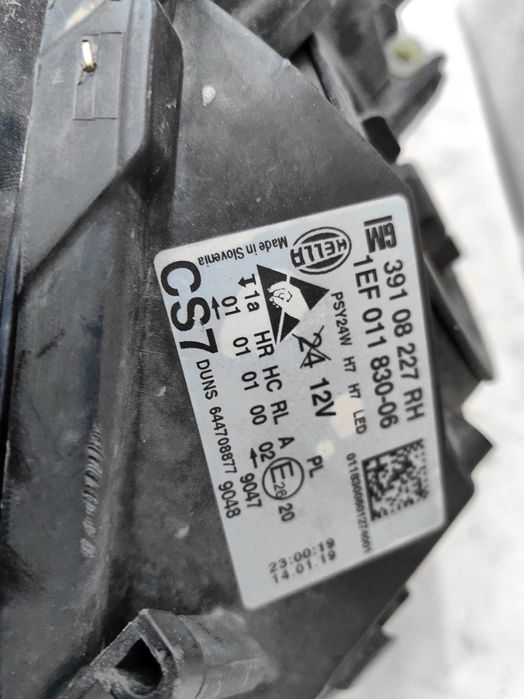 Оригинален фар Опел Корса Е  Opel Corsa E Led