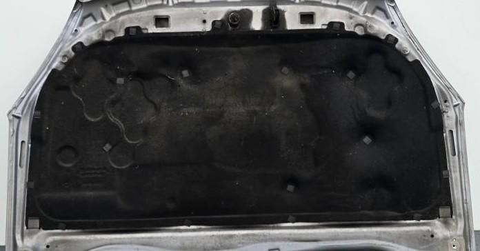 Capitonaj capota motor Opel Astra H