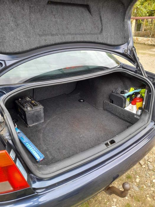 Продава се Audi A4