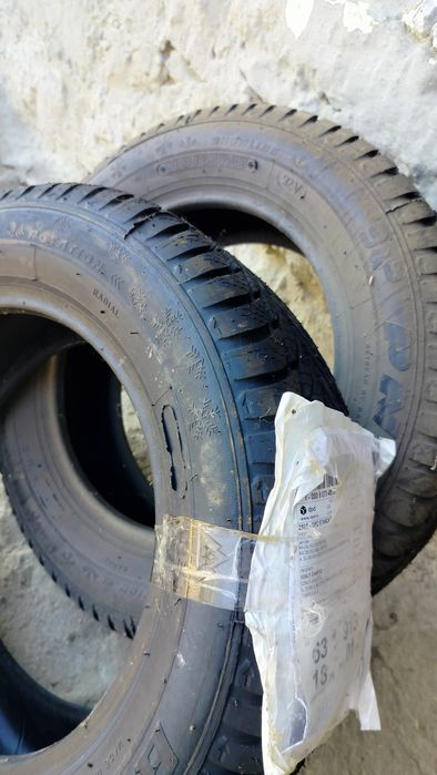 Vând 2 ANVELOPE de iarnă NOI!