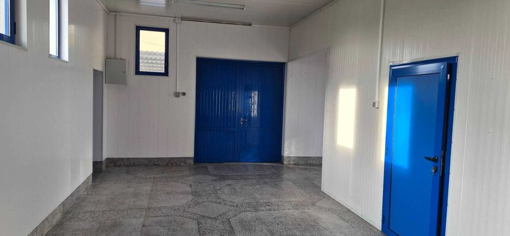 450 кв.м. промишлено помещение под наем