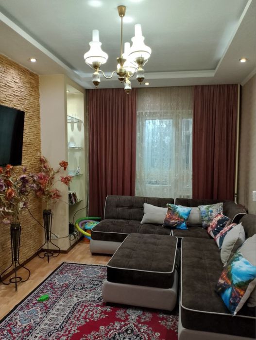 Квартира сотилади 2/1/4 Коракамиш 2/4