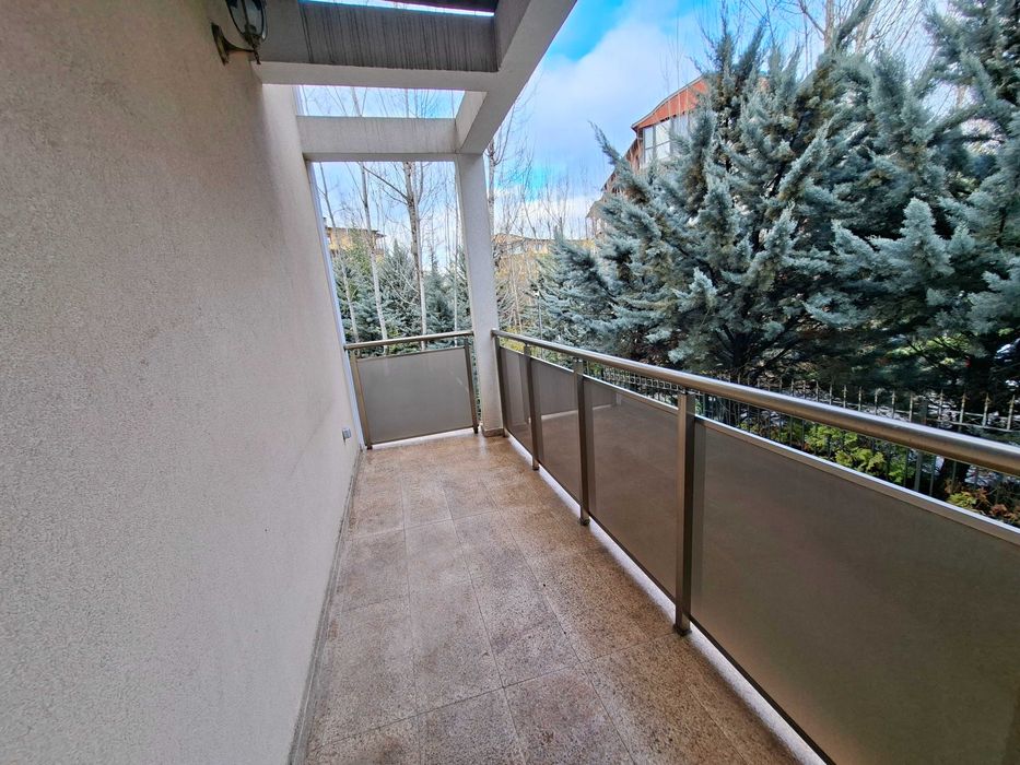 Давам под наем тристаен ап. ж к  Градина, 120 м2, цена по договаряне