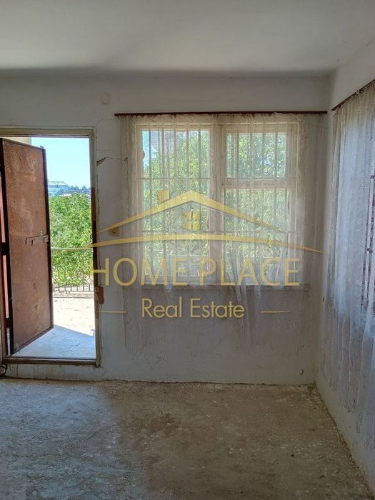 Къща в село Изворско