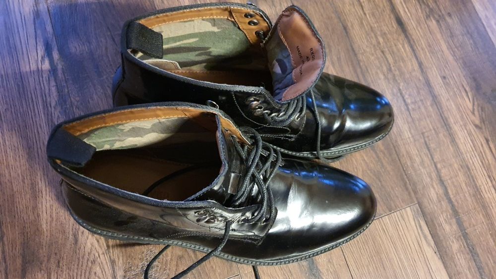 Ghete piele neagra lac 43