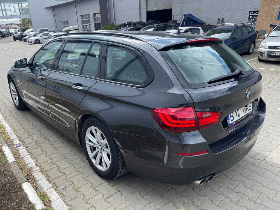 Autoturism BMW 525 , an 20115 , X Drive