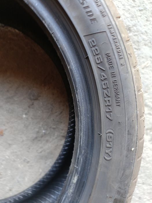Летни гуми -2021г.-17цола-225/45-1бр.-85лв."DUNLOP"