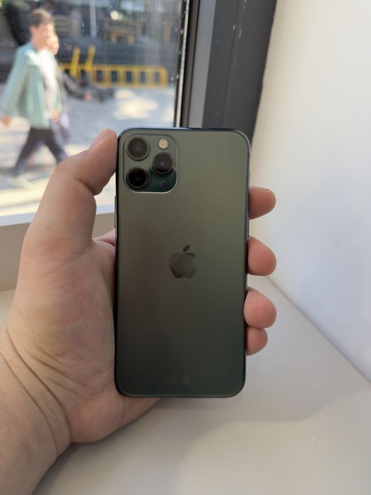 Продам Айфон 11 PRO