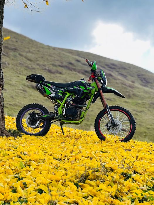 Cross Falcon KX13 achiziționat nou acum 2 luni GARANȚIE 2 ANI