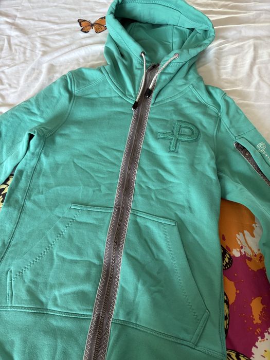 Hanorac cu fermoar si gluga