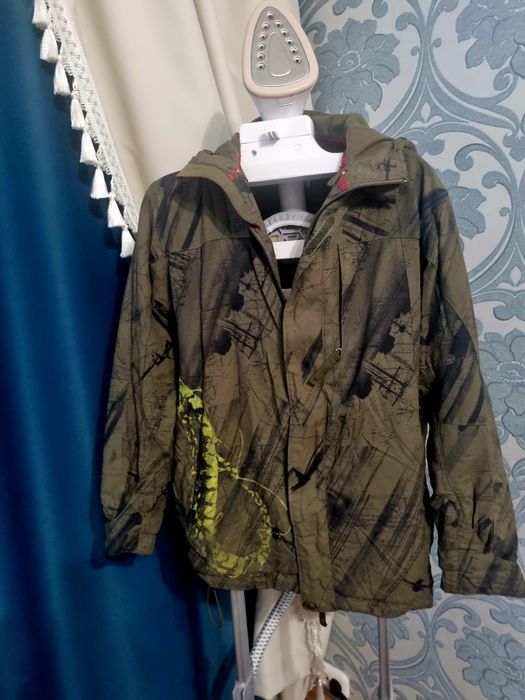 Продам вещи на подростка.