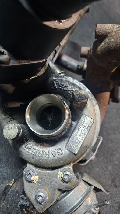 Turbina completa Volkswagen Golf 6 1.6TDi Cay / Cayc
