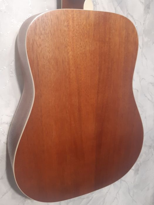 12-струнная гитара Parkwood