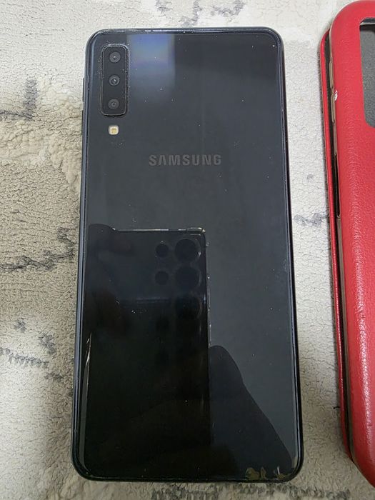 Samsung A7 64гб память