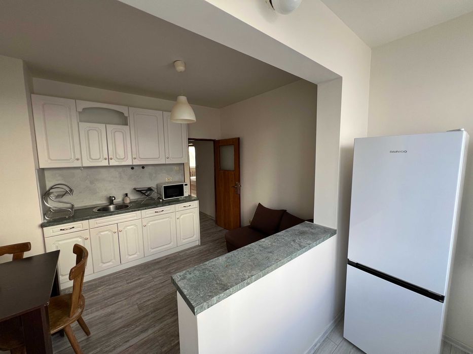 Тристаен апартамент