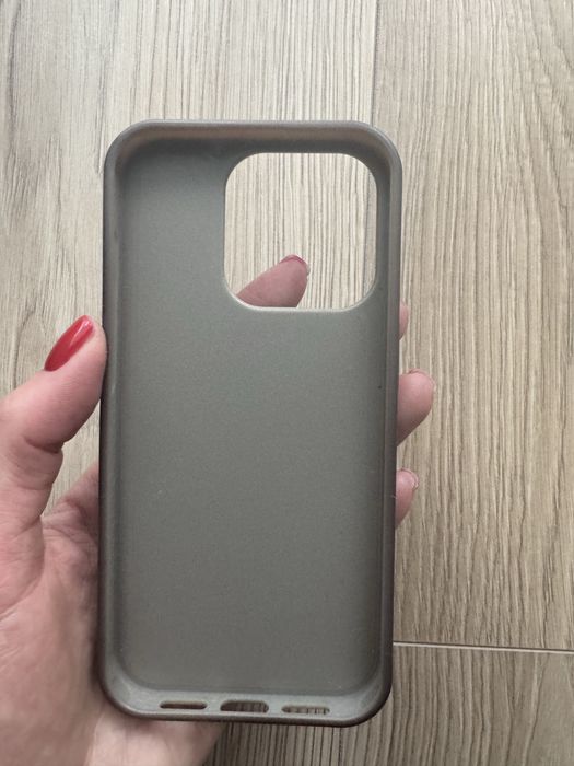 Swarovski кеис за Iphone 15 pro / калъф