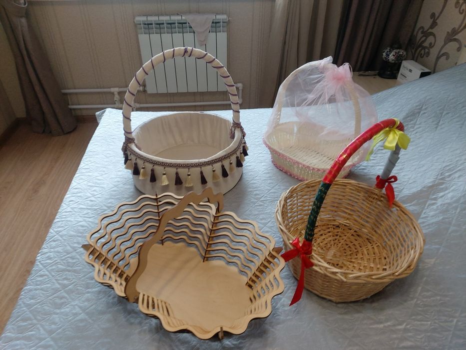 Корзинки плетеные