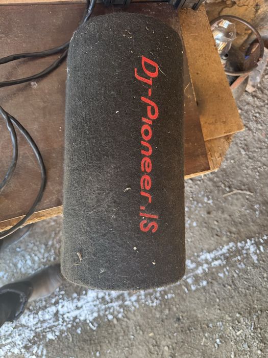 Продается буфер,колесо , зеркала