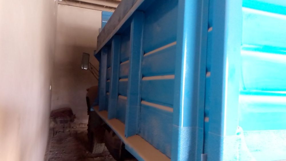 Zil 1990 yil holati zoʻr  yurib turibdi